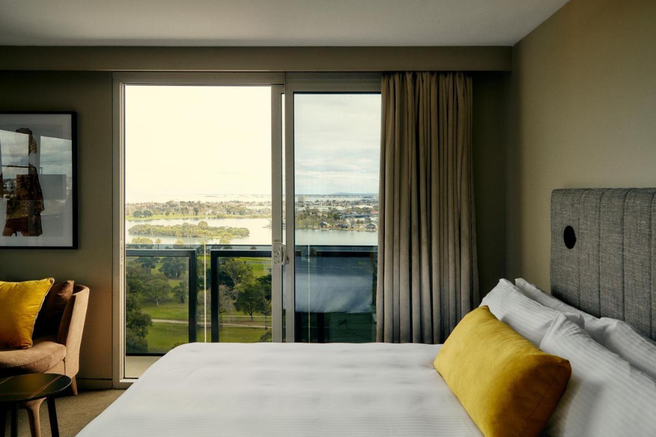 The Kinson Hotel Melbourne Ngoại thất bức ảnh A room at the hotel