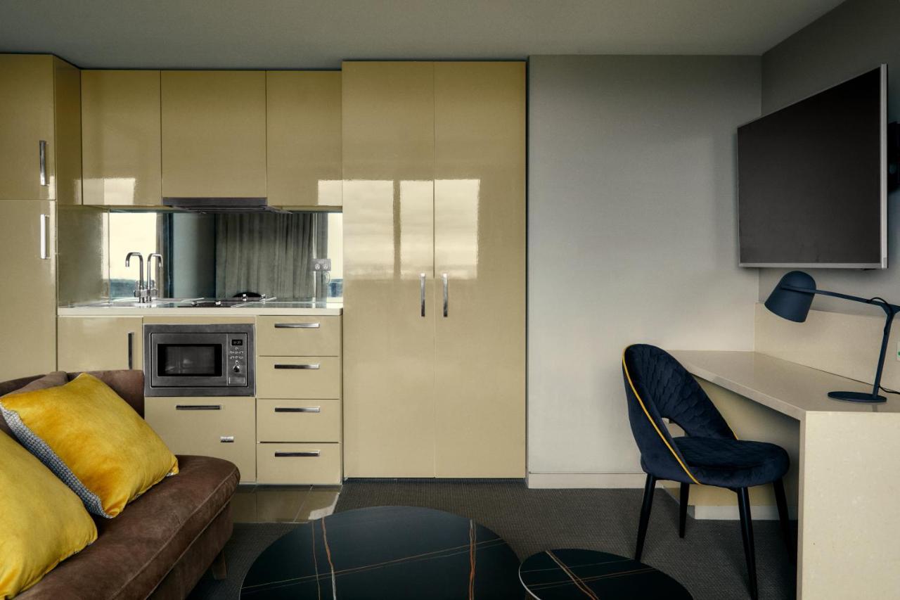 The Kinson Hotel Melbourne Ngoại thất bức ảnh A typical studio apartment